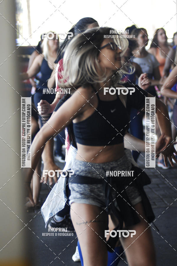 Buy your photos of the eventHorto Fitness - Entra na Roda e Dan�a (2� Edi��o) on Fotop