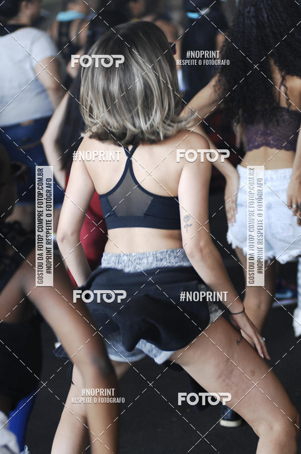 Buy your photos of the eventHorto Fitness - Entra na Roda e Dan�a (2� Edi��o) on Fotop