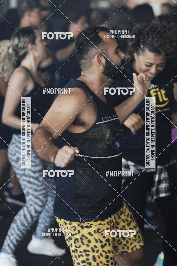 Buy your photos of the eventHorto Fitness - Entra na Roda e Dan�a (2� Edi��o) on Fotop