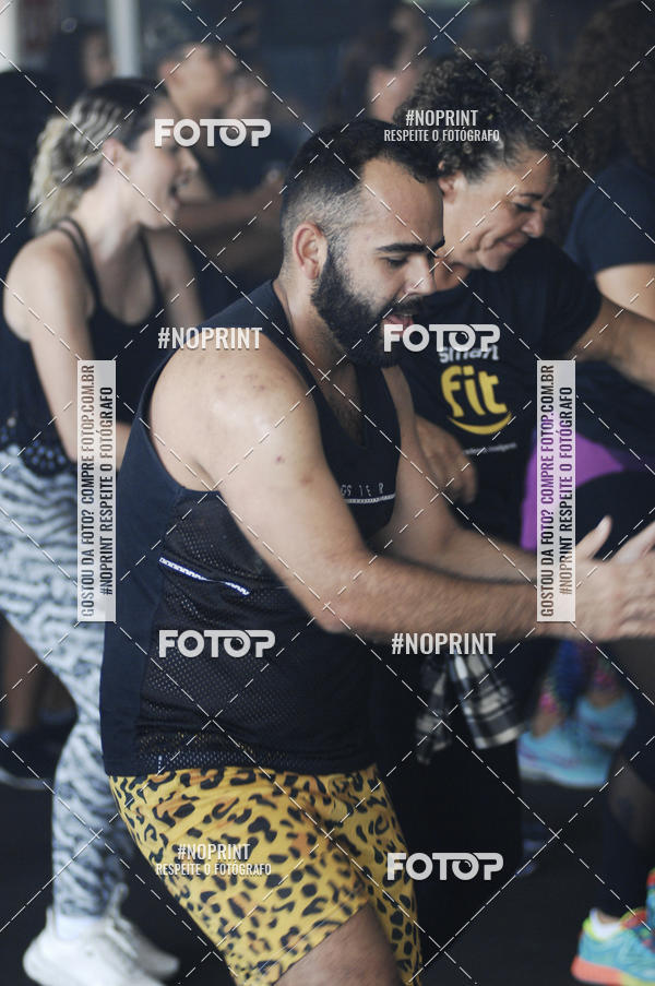 Buy your photos of the eventHorto Fitness - Entra na Roda e Dan�a (2� Edi��o) on Fotop