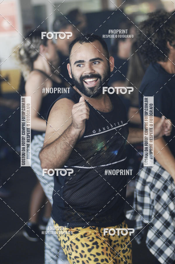 Buy your photos of the eventHorto Fitness - Entra na Roda e Dan�a (2� Edi��o) on Fotop