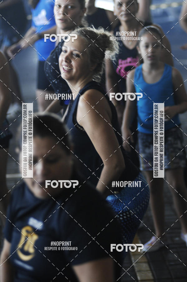 Buy your photos of the eventHorto Fitness - Entra na Roda e Dan�a (2� Edi��o) on Fotop