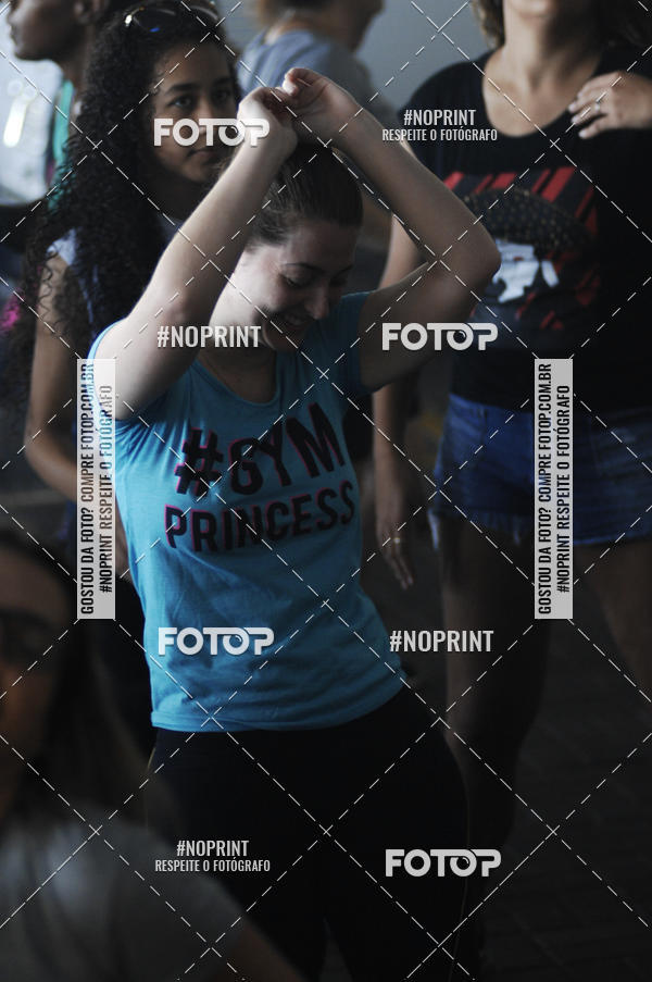 Buy your photos of the eventHorto Fitness - Entra na Roda e Dan�a (2� Edi��o) on Fotop