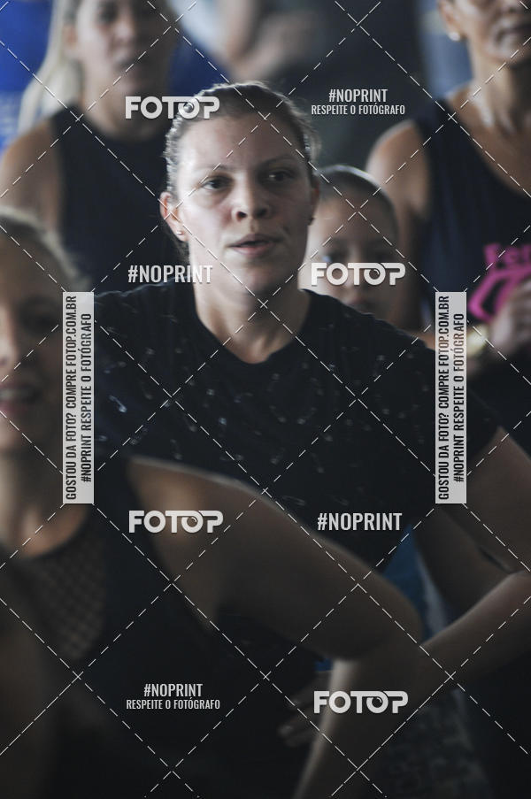 Buy your photos of the eventHorto Fitness - Entra na Roda e Dan�a (2� Edi��o) on Fotop