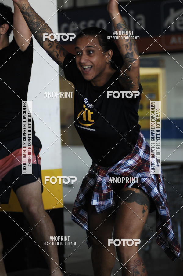 Buy your photos of the eventHorto Fitness - Entra na Roda e Dan�a (2� Edi��o) on Fotop