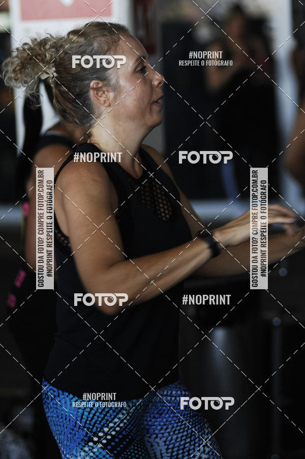 Buy your photos of the eventHorto Fitness - Entra na Roda e Dan�a (2� Edi��o) on Fotop