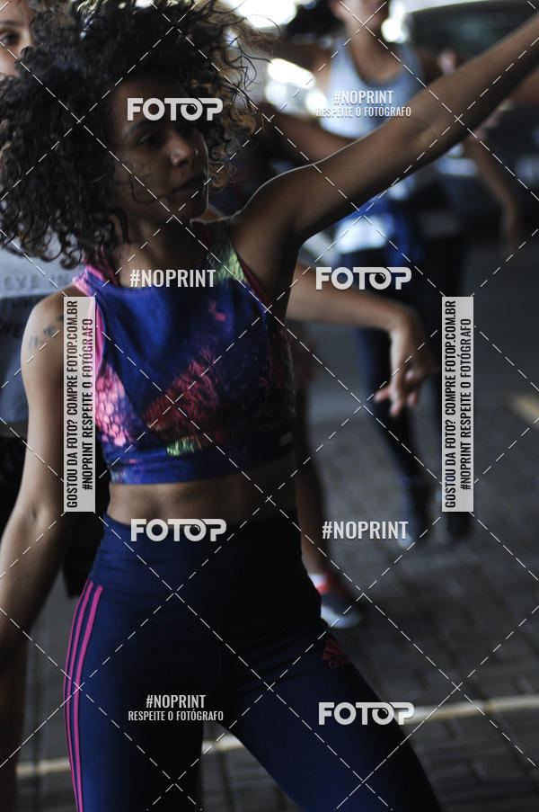 Buy your photos of the eventHorto Fitness - Entra na Roda e Dan�a (2� Edi��o) on Fotop