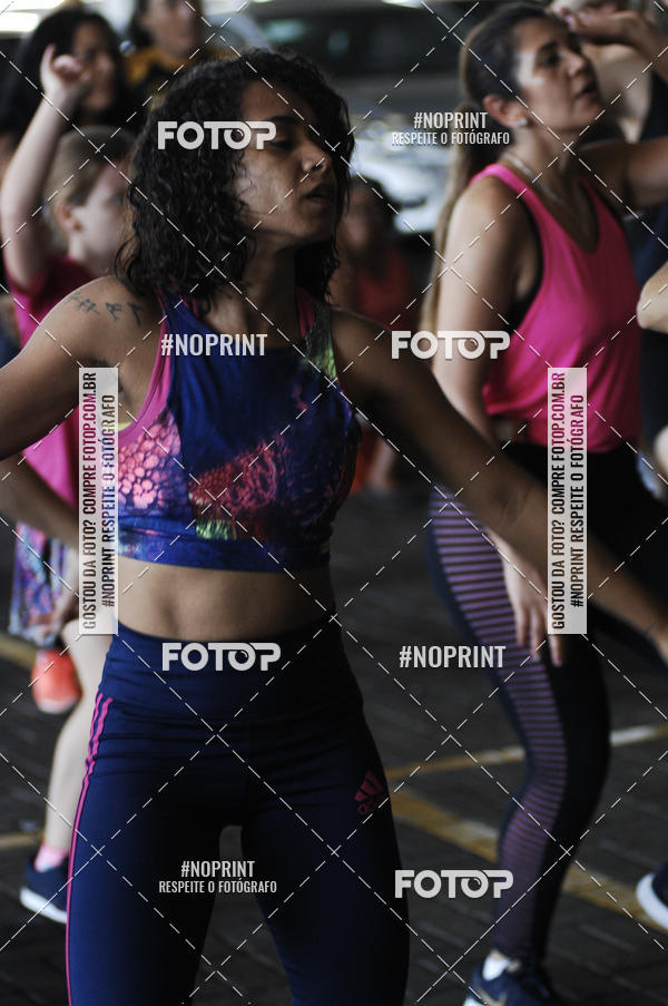 Buy your photos of the eventHorto Fitness - Entra na Roda e Dan�a (2� Edi��o) on Fotop