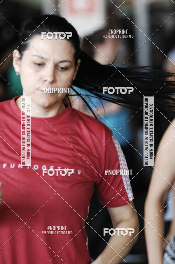 Buy your photos of the eventHorto Fitness - Entra na Roda e Dan�a (2� Edi��o) on Fotop