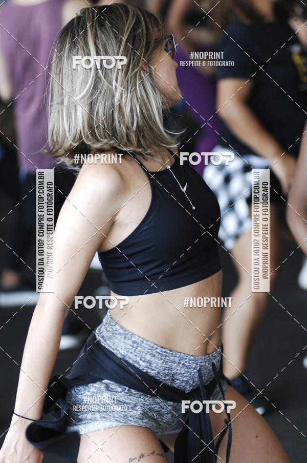 Buy your photos of the eventHorto Fitness - Entra na Roda e Dan�a (2� Edi��o) on Fotop