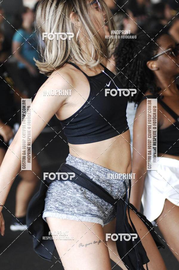 Buy your photos of the eventHorto Fitness - Entra na Roda e Dan�a (2� Edi��o) on Fotop