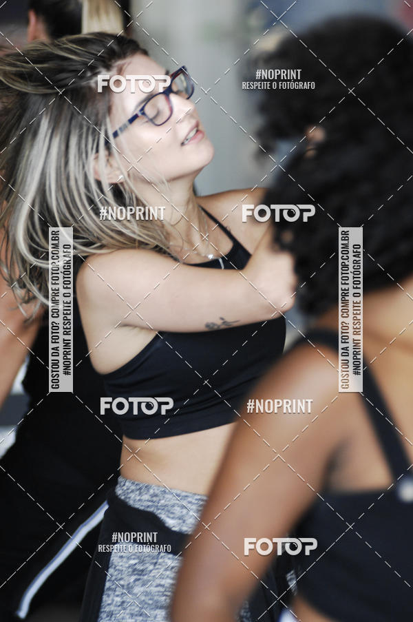 Buy your photos of the eventHorto Fitness - Entra na Roda e Dan�a (2� Edi��o) on Fotop