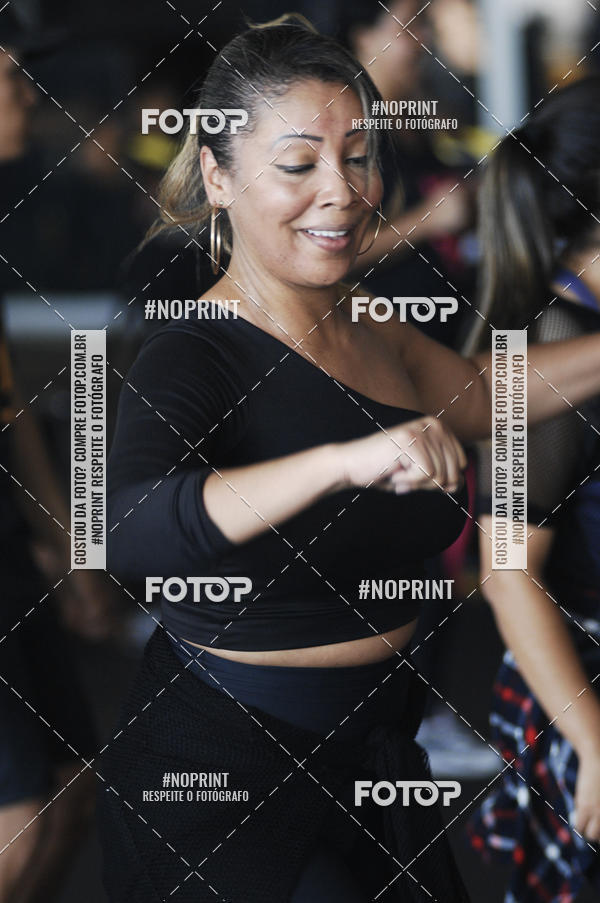 Buy your photos of the eventHorto Fitness - Entra na Roda e Dan�a (2� Edi��o) on Fotop