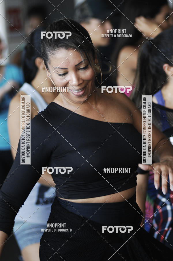 Buy your photos of the eventHorto Fitness - Entra na Roda e Dan�a (2� Edi��o) on Fotop