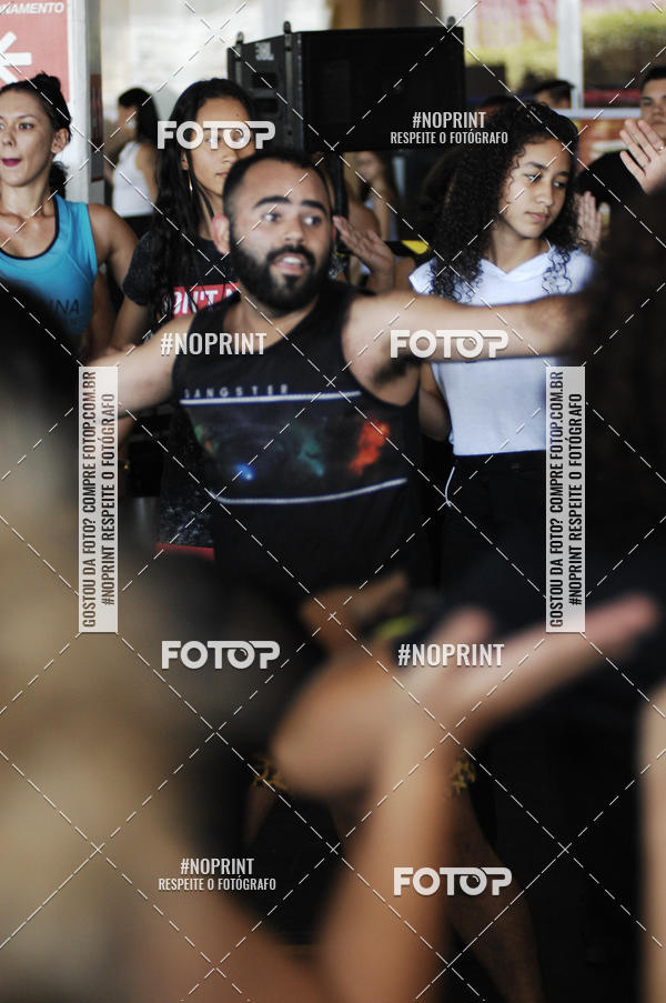 Buy your photos of the eventHorto Fitness - Entra na Roda e Dan�a (2� Edi��o) on Fotop