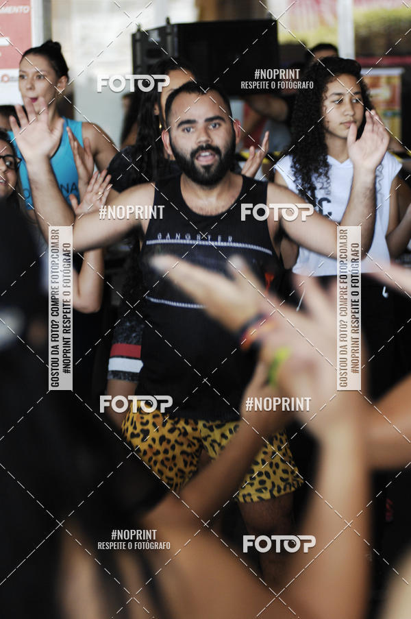 Buy your photos of the eventHorto Fitness - Entra na Roda e Dan�a (2� Edi��o) on Fotop