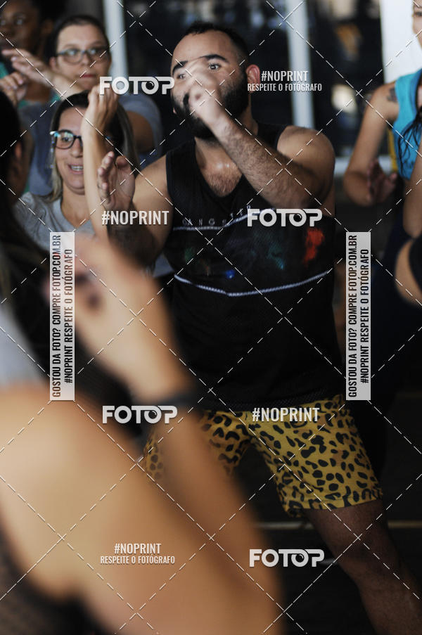 Buy your photos of the eventHorto Fitness - Entra na Roda e Dan�a (2� Edi��o) on Fotop