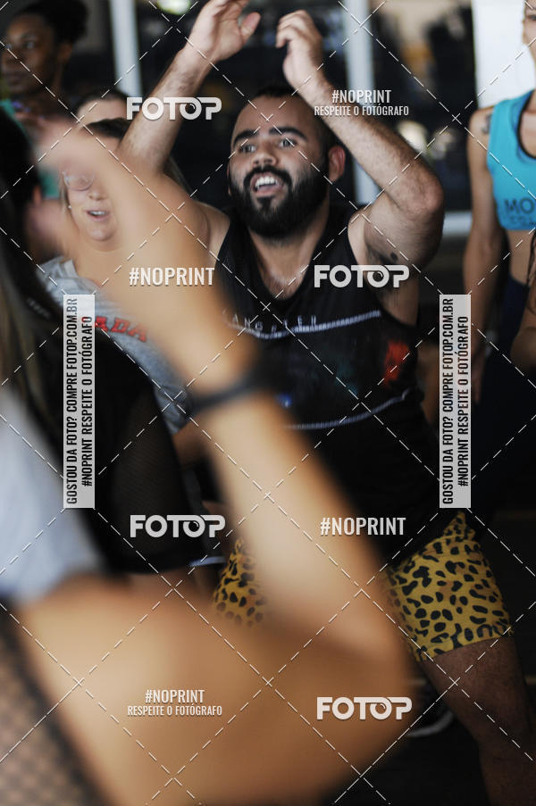 Buy your photos of the eventHorto Fitness - Entra na Roda e Dan�a (2� Edi��o) on Fotop