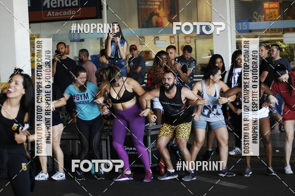 Buy your photos of the eventHorto Fitness - Entra na Roda e Dan�a (2� Edi��o) on Fotop