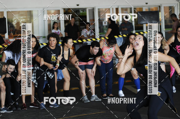 Buy your photos of the eventHorto Fitness - Entra na Roda e Dan�a (2� Edi��o) on Fotop