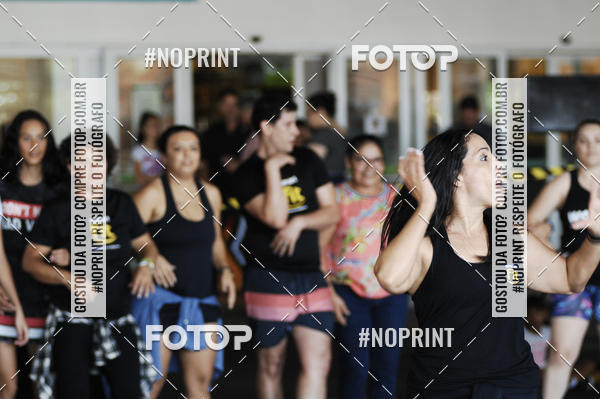 Buy your photos of the eventHorto Fitness - Entra na Roda e Dan�a (2� Edi��o) on Fotop