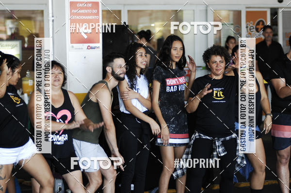 Buy your photos of the eventHorto Fitness - Entra na Roda e Dan�a (2� Edi��o) on Fotop