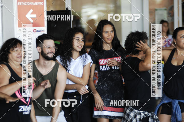 Buy your photos of the eventHorto Fitness - Entra na Roda e Dan�a (2� Edi��o) on Fotop