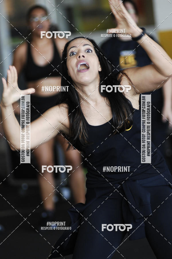 Buy your photos of the eventHorto Fitness - Entra na Roda e Dan�a (2� Edi��o) on Fotop
