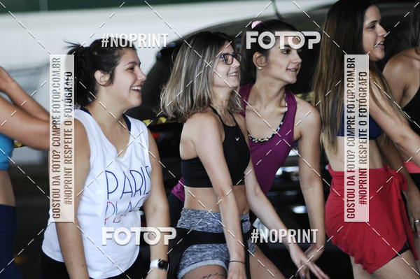 Buy your photos of the eventHorto Fitness - Entra na Roda e Dan�a (2� Edi��o) on Fotop