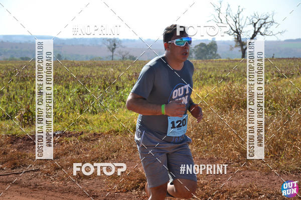 Buy your photos of the eventOut Run Trail on Fotop