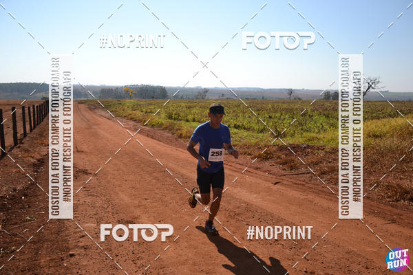 Buy your photos of the eventOut Run Trail on Fotop