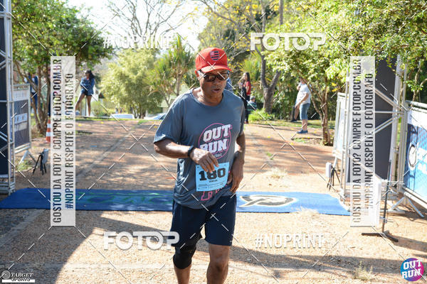 Buy your photos of the eventOut Run Trail on Fotop