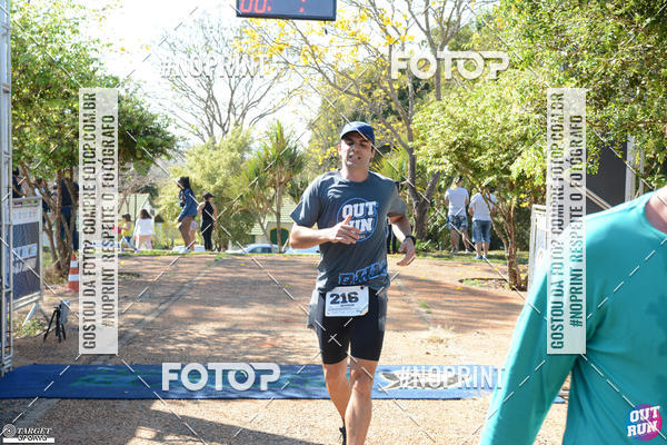 Buy your photos of the eventOut Run Trail on Fotop