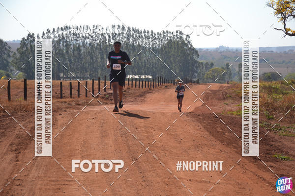 Buy your photos of the eventOut Run Trail on Fotop