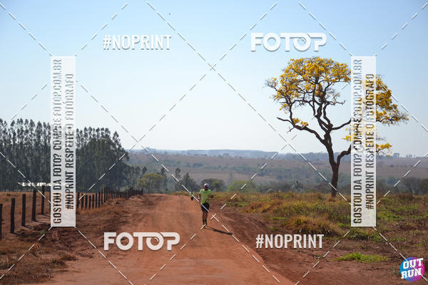 Buy your photos of the eventOut Run Trail on Fotop