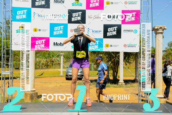 Buy your photos of the eventOut Run Trail on Fotop