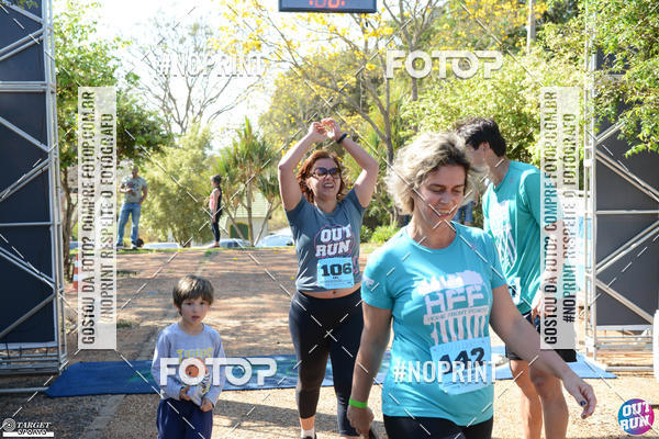 Buy your photos of the eventOut Run Trail on Fotop