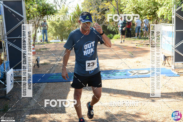 Buy your photos of the eventOut Run Trail on Fotop