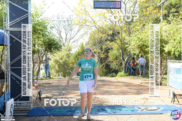 Buy your photos of the eventOut Run Trail on Fotop