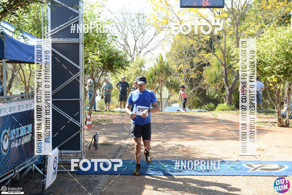 Buy your photos of the eventOut Run Trail on Fotop