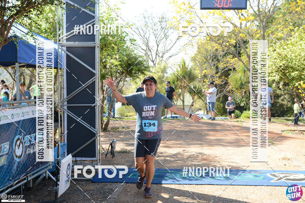 Buy your photos of the eventOut Run Trail on Fotop