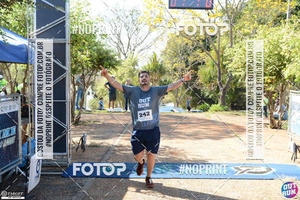 Buy your photos of the eventOut Run Trail on Fotop