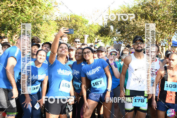 Buy your photos of the eventOut Run Trail on Fotop