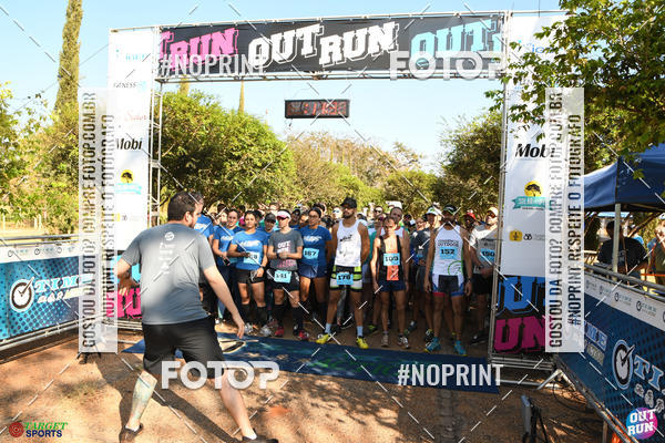 Buy your photos of the eventOut Run Trail on Fotop