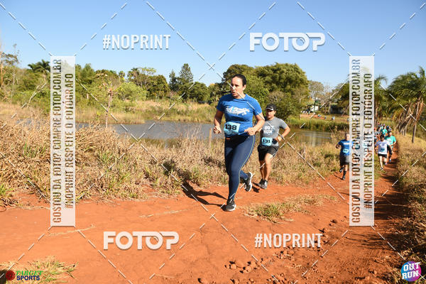 Buy your photos of the eventOut Run Trail on Fotop