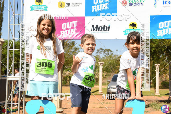 Buy your photos of the eventOut Run Trail on Fotop