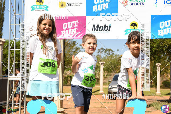 Buy your photos of the eventOut Run Trail on Fotop
