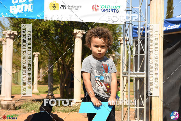 Buy your photos of the eventOut Run Trail on Fotop