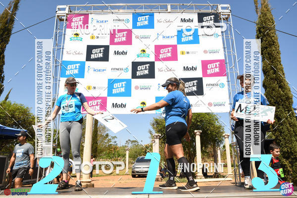 Buy your photos of the eventOut Run Trail on Fotop