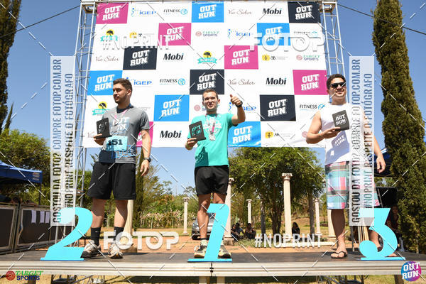 Buy your photos of the eventOut Run Trail on Fotop